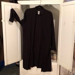 Long black L Jones New York cardigan